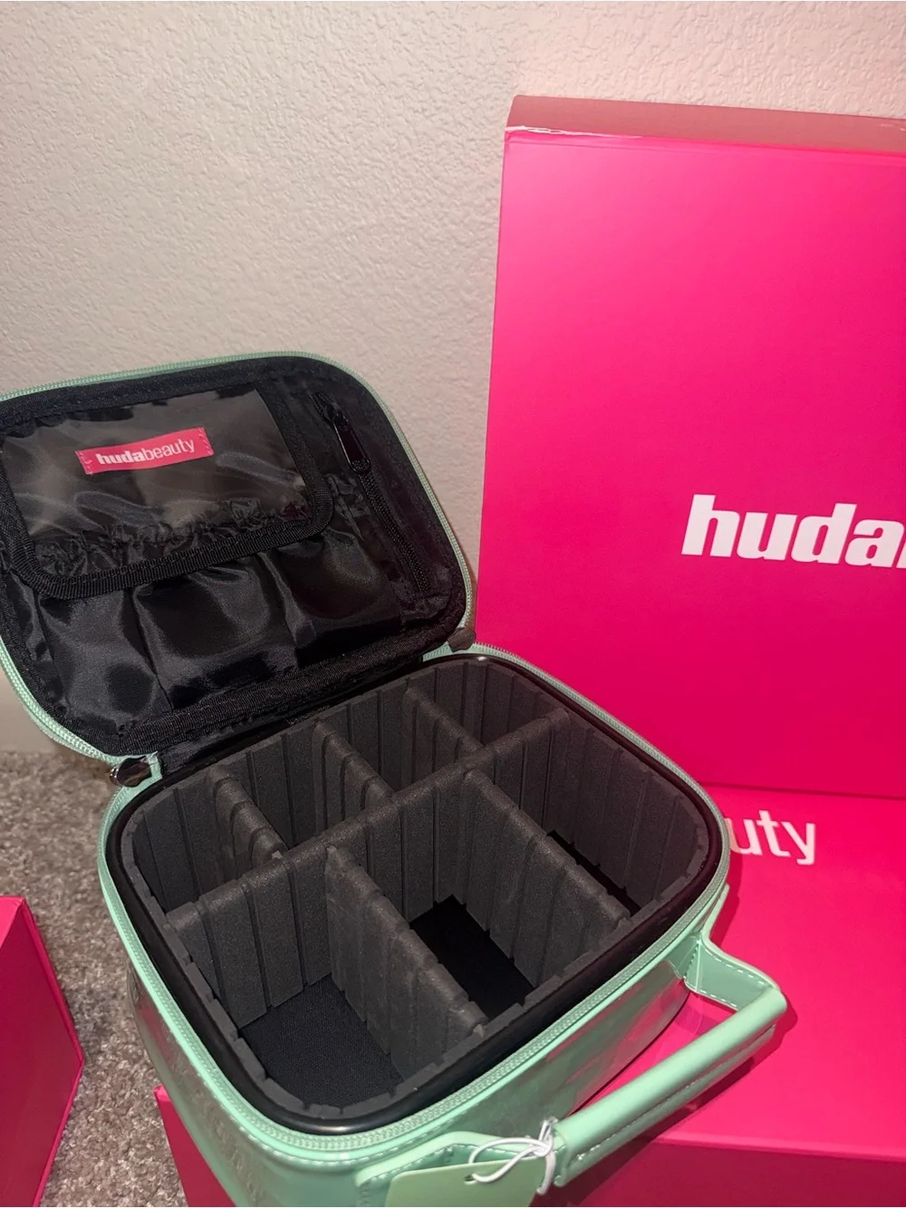 Huda Beauty Mint Makeup Bag